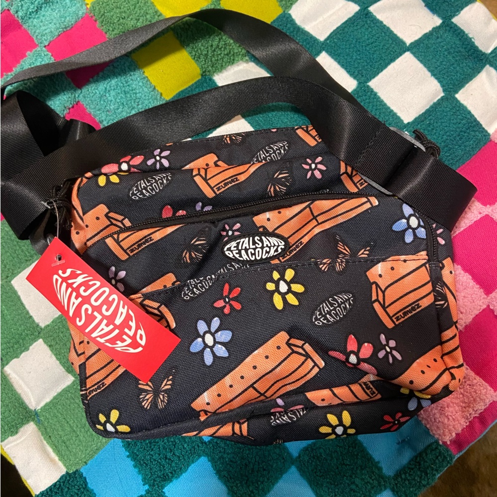 ZUMIEZ x PETALS AND PEACOCKS SIDE BAG
